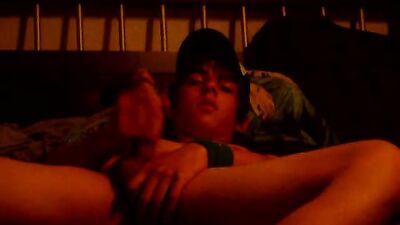 Jerk and Cum On Cam: Amateur Solo Cumshots!