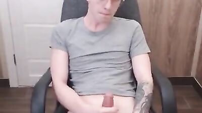 Gay Cam Web-Solo: Exploring the Wild Side of Masturbation!