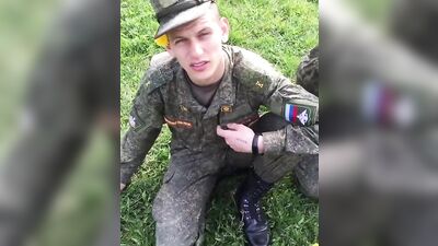 Russian Muscle Men - Real Soldiers in the Bedroom!