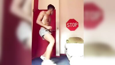 Straight Funny Guy: Cumming for You!