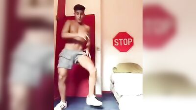 Straight Funny Guy: Cumming for You!