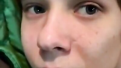 Russian Cutie Wanks & Cums: A Handjob Amateur Orgasm Show!