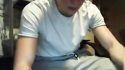 Gay Cutie On Cam Reveals His Inner Wanker!