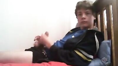 Gay Porn Video: My Bf Lucas - Solo Web-Cam - Unleash Your Desires!