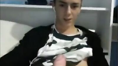 Handsome Roommate Gives Solo Masturbation Show in Bedroom