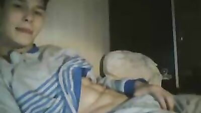 Webcam Seduction: Sexy Amateur Solo Show!