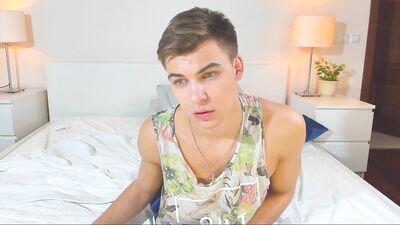 Tayler XXXpanded! Web-Cam Big Cocks Amateur