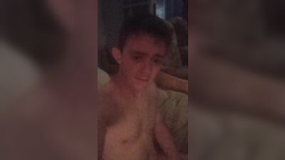 Make Me Hard Again: Amateur Solo Web-Cam Delight!