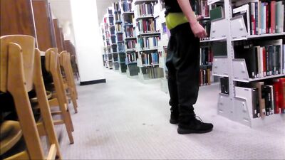 Sexy Twink Cumshot Library Adventure: An Amateur Big Cocks Explosion!