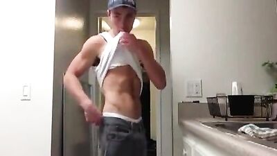 Muscle Boys Solo Web-Cam Revamp: TonyM Flexing Returns!