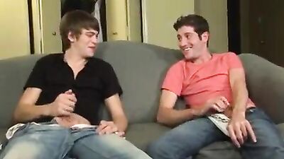 Jaymz Danies Amateur Playground Adventures!