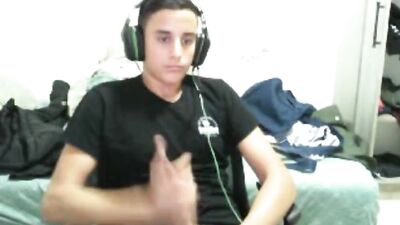 Headphoner: The Ultimate Gay Porn Experience