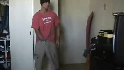 Asian Muscle God: Oiled Body and HUGE DICK