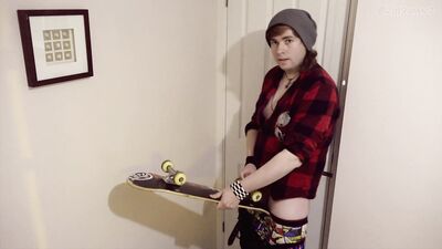 Sk8er Boy Cumshot Revenge: Saggy Ass and Epic Fail!