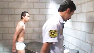 Gay Barebackers: Sexy Men in Steamy Action Or