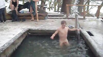 Freezing Cold Outdoor Public Sex with Straight Boys!