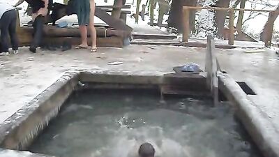 Freezing Cold Outdoor Public Sex with Straight Boys!