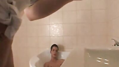 Big Bareback Action: Thing Big Returns!