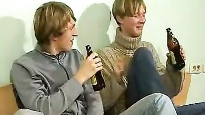 Gay Barebackers 409 - Sexy Bareback Cum Shots Oral Moments