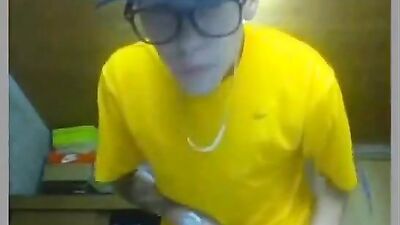 Chilean College Boy in Yellow Heats Up the Cam! - Latino Solo Cum Shots