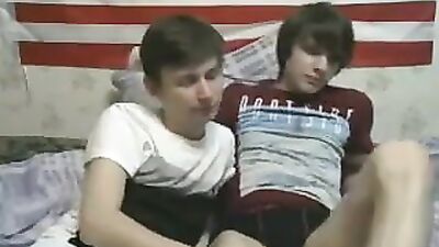 Flagboys Cam: Unleashing Gay Porn Passion in the Bedroom!