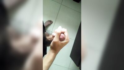 Handjob Amateurs Cumshots - Cam 10903: The Ultimate Gay Porn Experience!