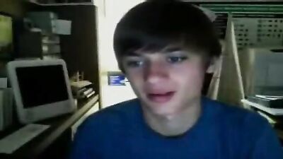 Young Cum-Shot Handjob Solo Boy - A New Gay Porn Experience!