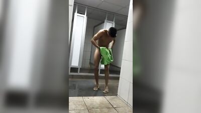 Locker Room Lust! - Big Cocks, Straight Boys and Voyeuristic Desires!