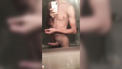 Mirror Mirror: Sexy Boy Selfie Porn