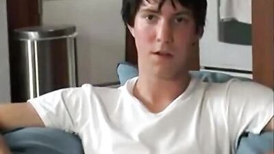 Brunette Highschool Jock Cumshots!