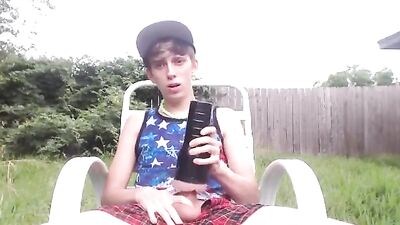 Tyler Outside: Amateur Big Cocks Public Outdoor Exposure