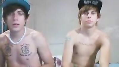 Bio Boy and Straight Friend - The Amature Big Cocks Web-Cam Connection!