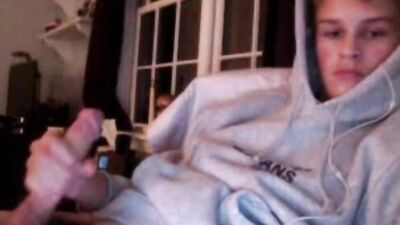 Hoody Boys Gay Porn Adventure: Exploring the Wild Side of Men in Hoodies