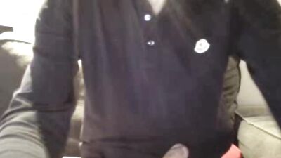 Ginger Hunks Hot Body Seduces in Gay Porn Video