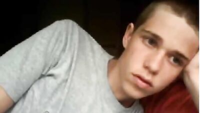 Gay Amateur Jerk-Off Cam Show - Cum Shots and Solo Handjobs