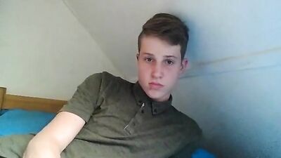 Young Solo Boys Web-Cam: Blissful Masturbation!
