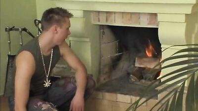Fire Twinks: Bareback Skater Cum Shots