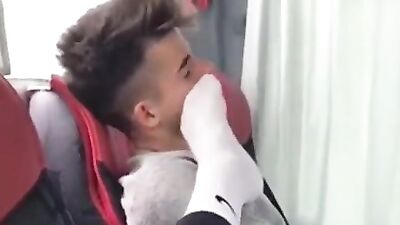 Gangbang On The Bus: 1000 Handsome Guys Smelling White Sox