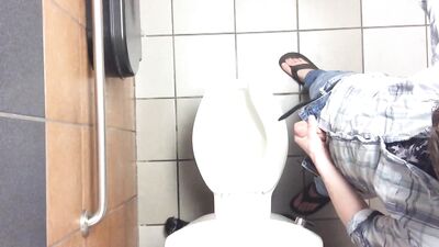 Exposing Desires: Himself A Photographers Gay Porn Journey!