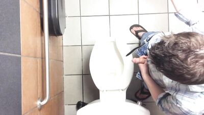 Exposing Desires: Himself A Photographers Gay Porn Journey!