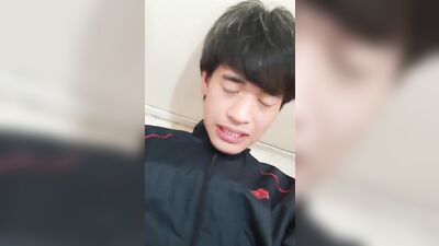 Asian Big Cocks Cum Shoot: Japan Boy Face Showdown!