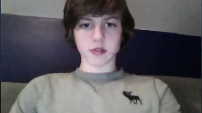 Gay Porn Failure: The Perfect Setup for Two Feet Butt