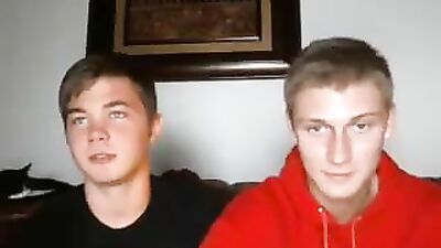 Boyfriends Oral Fun: Camming Amateurs in Gay Porn Action!