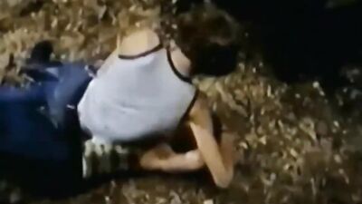 Outdoorr Vintage Fun: Bareback Action Cum Shots