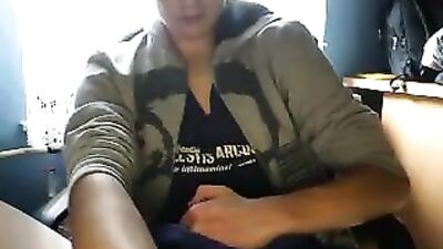 Handjob on the internet 2: Hardcore Solo Cum Shots!