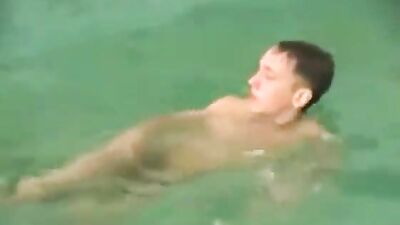 Gang of Cute Twinks Playing Nude in the Pool! Action!
