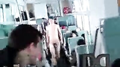 Naked Dude streaking in the train: Amateur Straight Boys XXX!