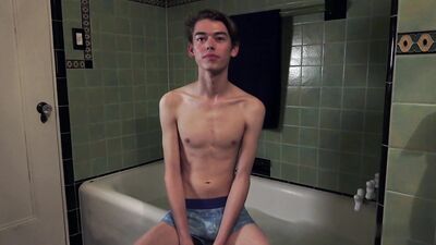 Austins Solo Interview: Action Porn Tube Session!