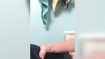 Gay Amateur Cum Shots Handjob: A Little Boys Porn Adventure!