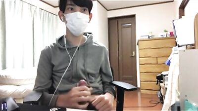 Asian Cutie Cums in Paper Towel - Masked Amateur Handjob